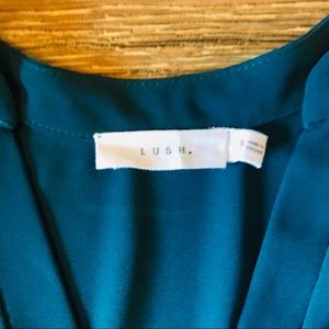 Lush Tops - Lush like-new flowy high low blouse in teal Lush Tops - Lush like-new flowy high low blouse in teal